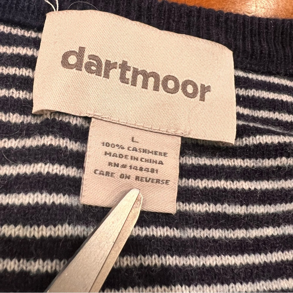 SOLD Dartmoor Men’s 100% Cashmere Crewneck Pullover Sweater Navy Stripe - Picture 11 of 16